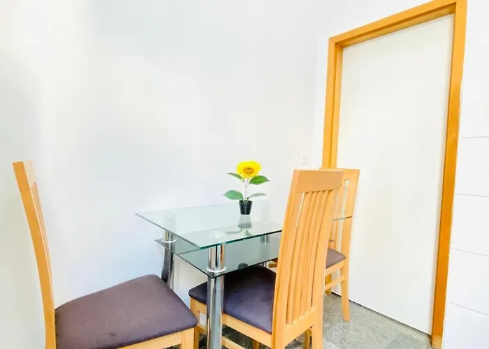 Elegant 1Br Apartment By Danube River Premium Stay